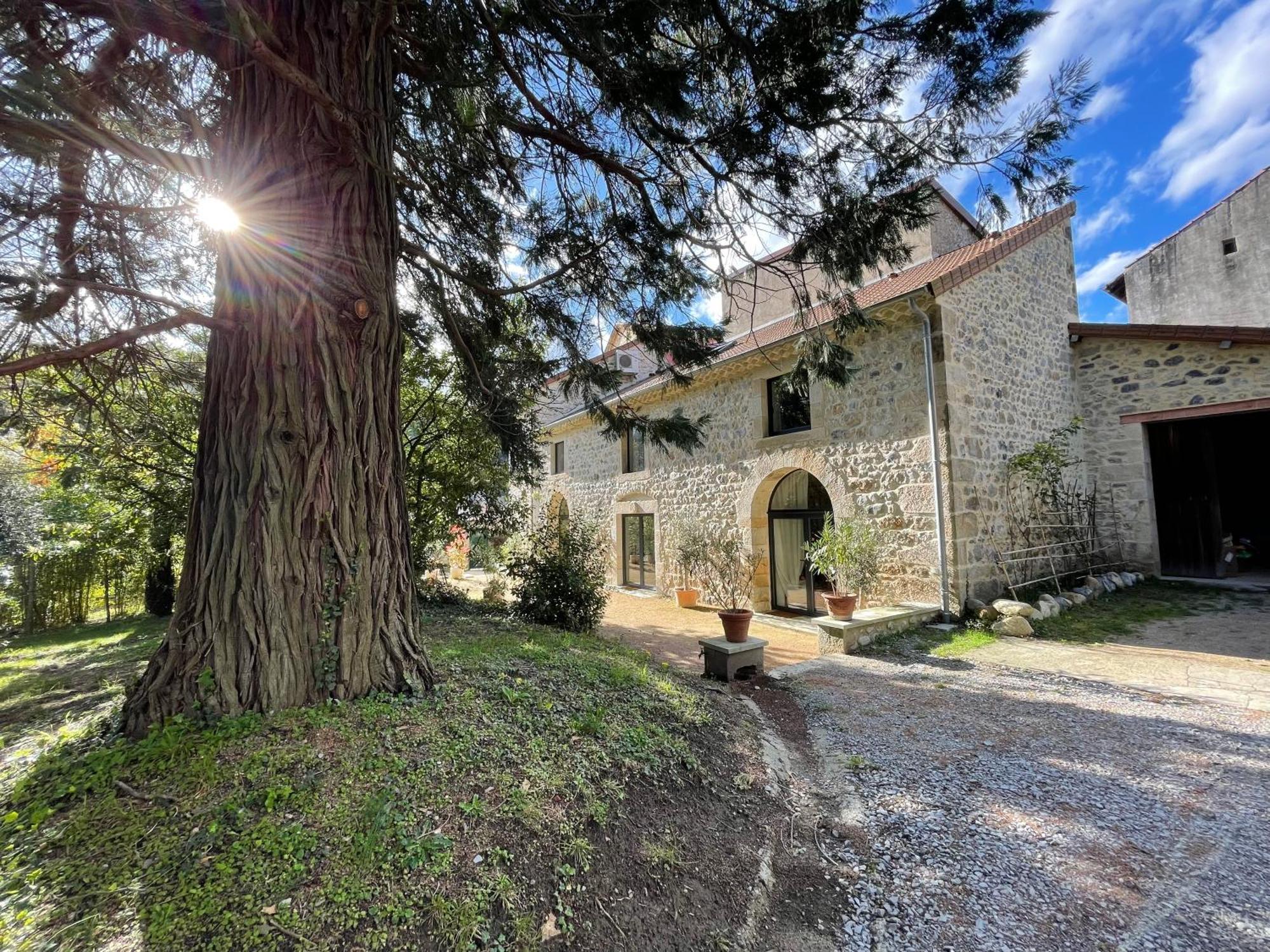 Villa Firmin Galimard - Gite Vals-les-Bains Extérieur photo